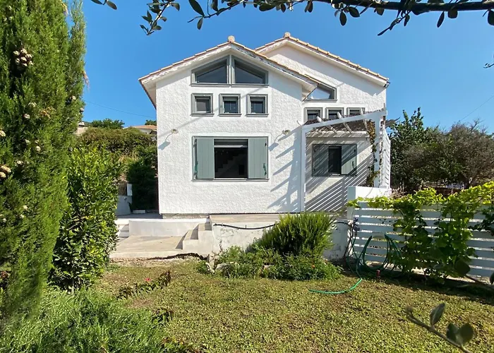 ληγάτο House *
