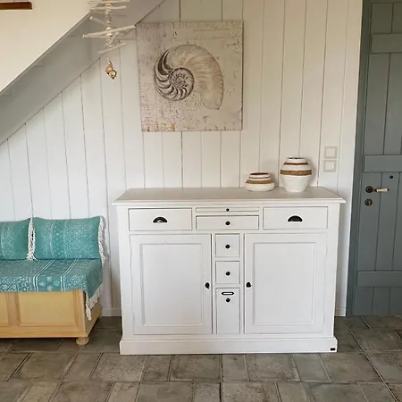 بيت للعطل ληγάτο House